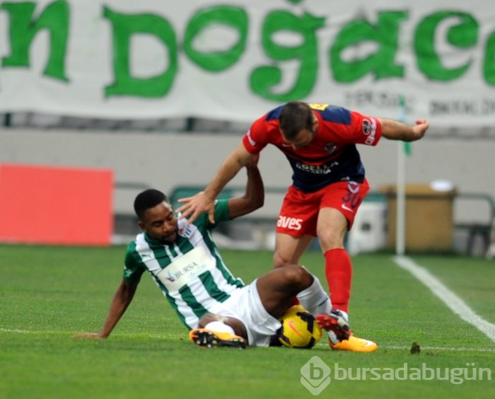 Timsah 10 kişiyle destan yazdı!