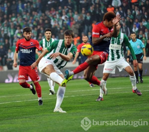 Timsah 10 kişiyle destan yazdı!
