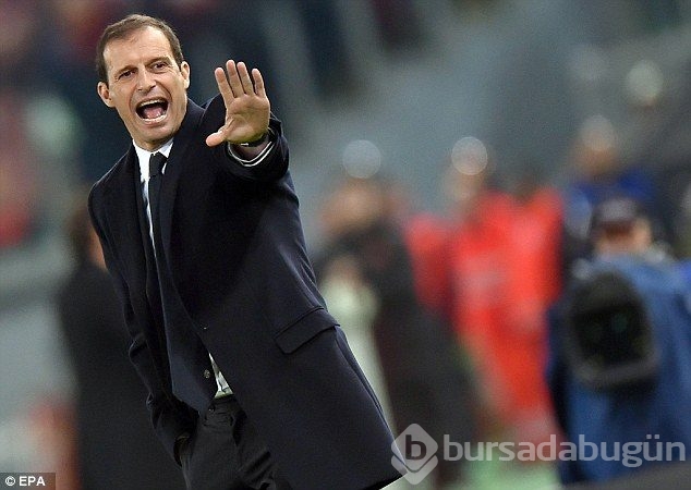Juventus Roma'dan istediğini aldı