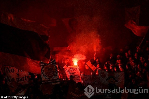Juventus Roma'dan istediğini aldı