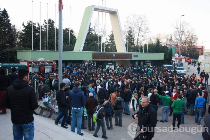 Timsah turu Ankara'ya bıraktı!