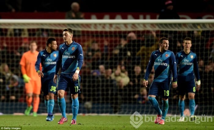 ManU Arsenal'a boyun eğdi!