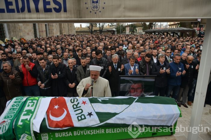 Fehmizat Bayraktar'ı son yolculuğuna uğurladık