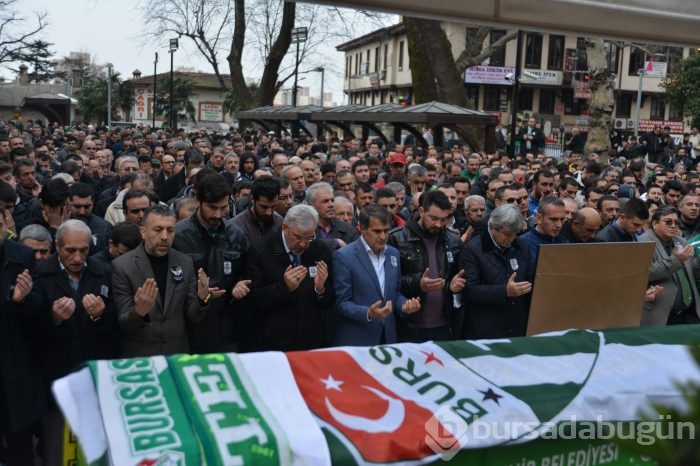 Fehmizat Bayraktar'ı son yolculuğuna uğurladık