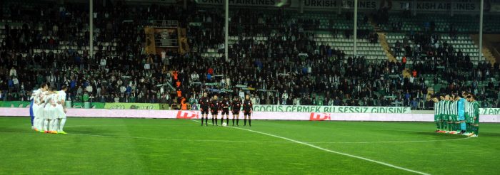 Timsah Balıkesir'e acımadı!