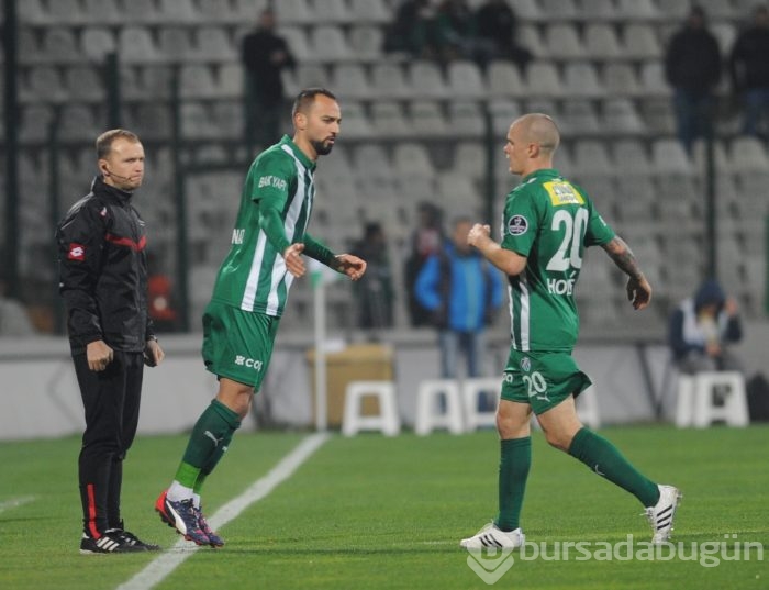 Timsah Balıkesir'e acımadı!