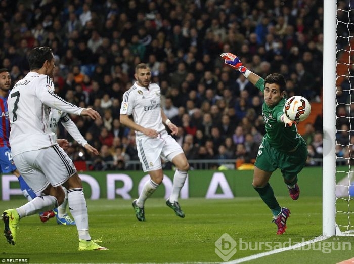 Real Madrid'i Gareth Bale uçurdu!