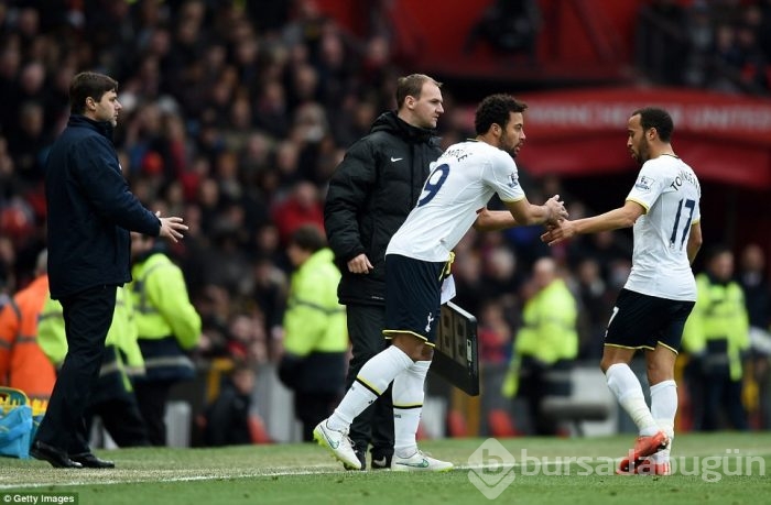 ManU Tottenham'ı rahat geçti