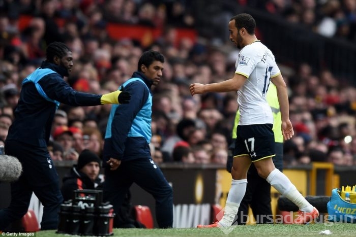ManU Tottenham'ı rahat geçti