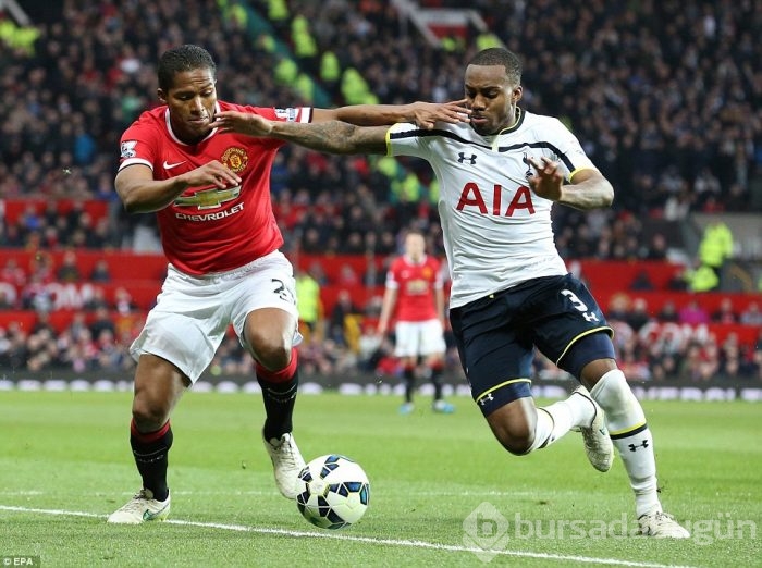 ManU Tottenham'ı rahat geçti