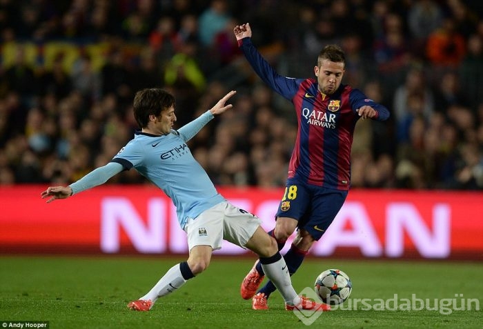Barça City'i kupanın dışına itti!