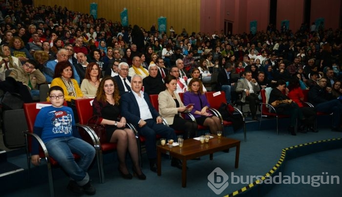 'Savaş değil, barışın öyküsü' Nilüfer'de sahnelendi...