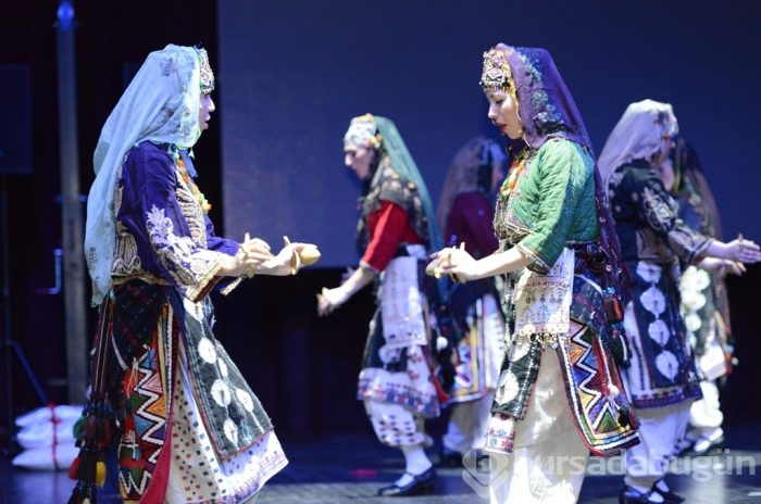 'Savaş değil, barışın öyküsü' Nilüfer'de sahnelendi...