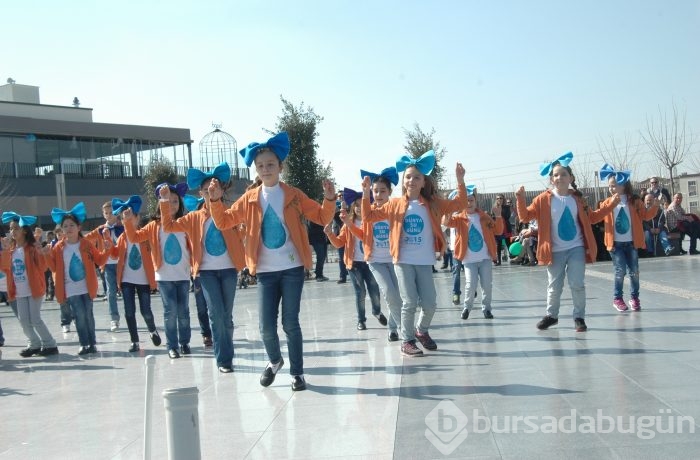 Doğa'lı minikler suyun önemine dikkat çektiler...