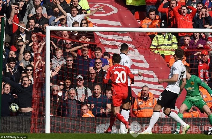 Mata Liverpool'un havasını bozdu!