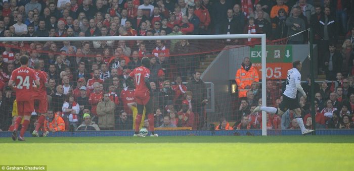 Mata Liverpool'un havasını bozdu!