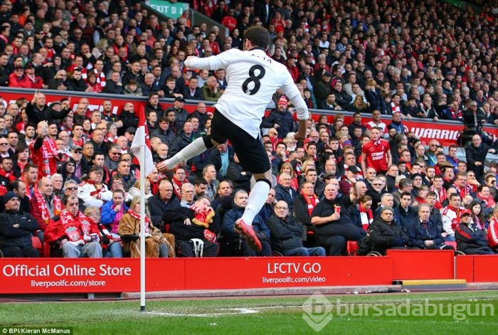 Mata Liverpool'un havasını bozdu!