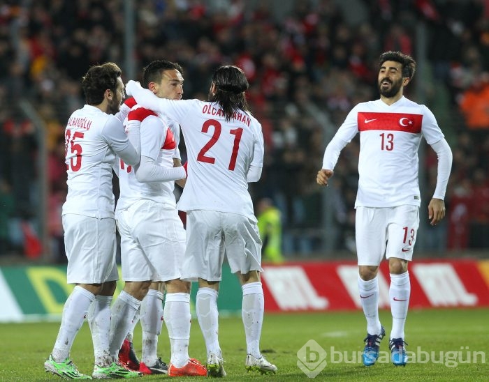 Milliler galibiyete uçtu!
