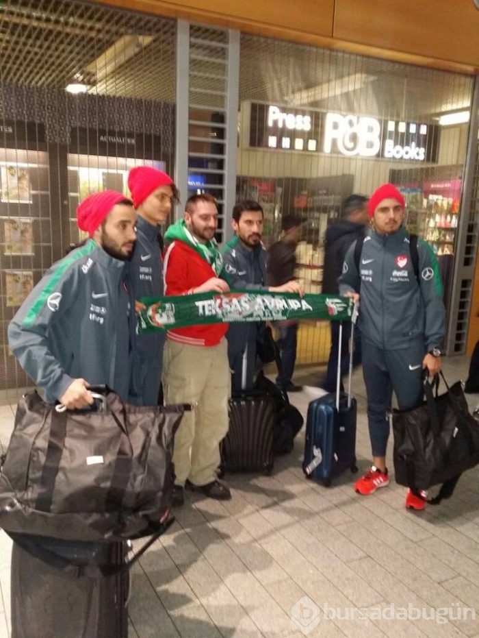 Milliler galibiyete uçtu!