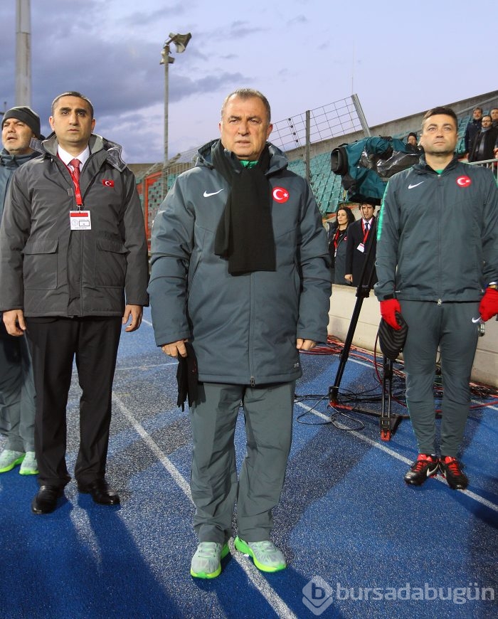 Milliler galibiyete uçtu!