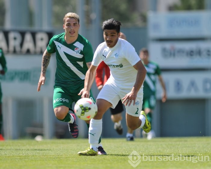 Özlüce'de gol düellosunu Bursaspor kazandı!