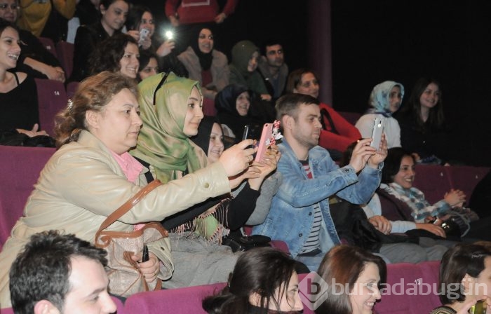 Kocan Kadar Konuş filminin Bursa galası ilgi gördü...