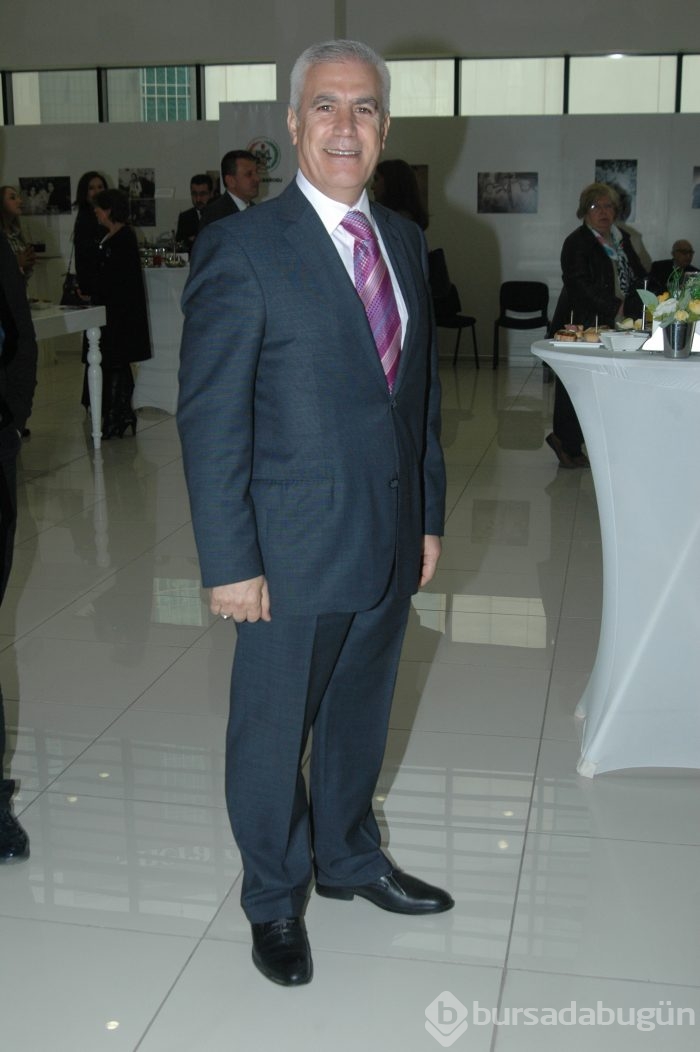 Avukatlar gününü kokteylle kutladılar...