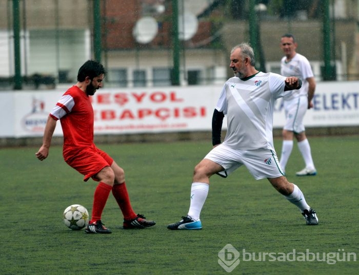 Bursa'da 170.yıl coşkusu!Başkan Bölükbaşı'da sahada ter döktü!