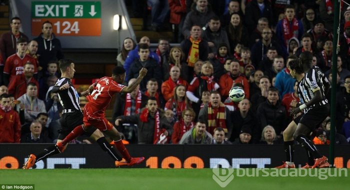Liverpool Newcastle'ı rahat geçti