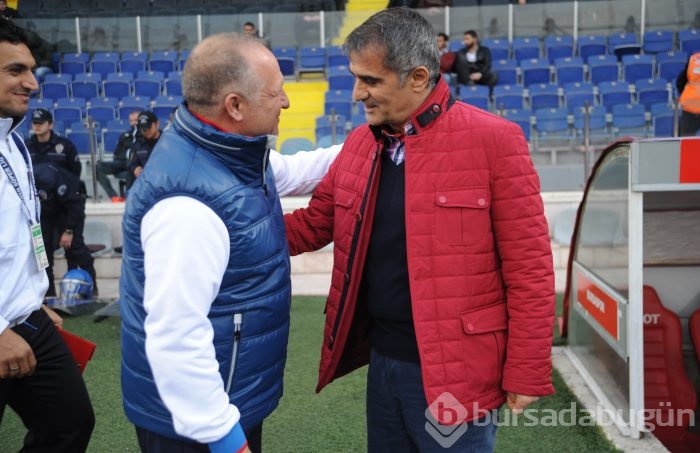 Timsah Ankara'da yarı final biletini kaptı!