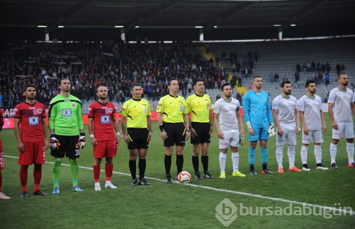 Timsah Ankara'da yarı final biletini kaptı!