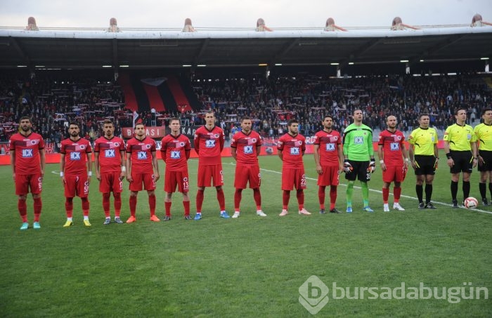 Timsah Ankara'da yarı final biletini kaptı!