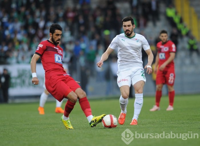 Timsah Ankara'da yarı final biletini kaptı!