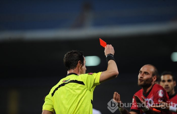 Timsah Ankara'da yarı final biletini kaptı!