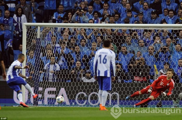Bayern Münih Porto'ya direnemedi!