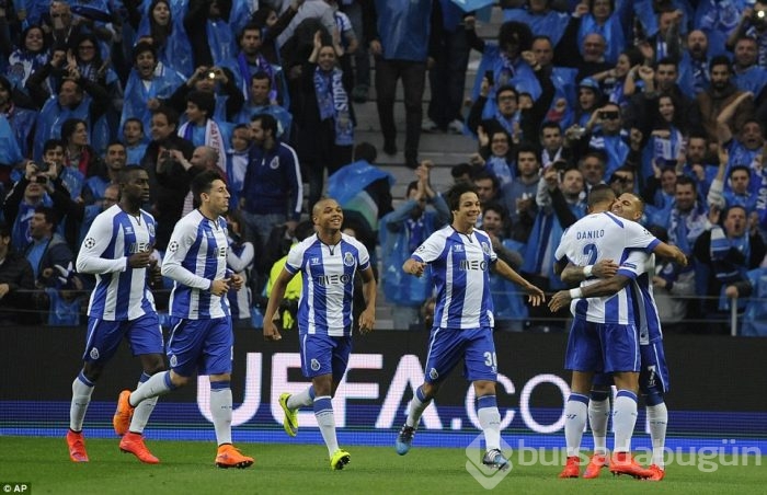 Bayern Münih Porto'ya direnemedi!