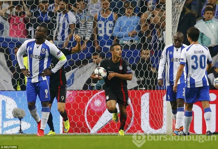 Bayern Münih Porto'ya direnemedi!