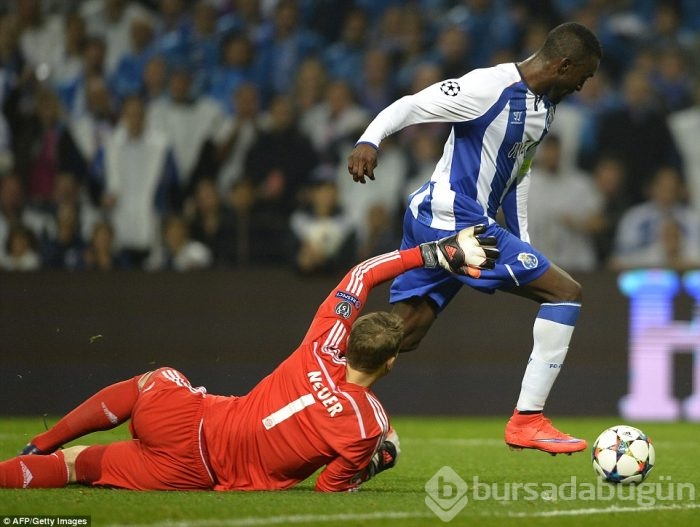 Bayern Münih Porto'ya direnemedi!
