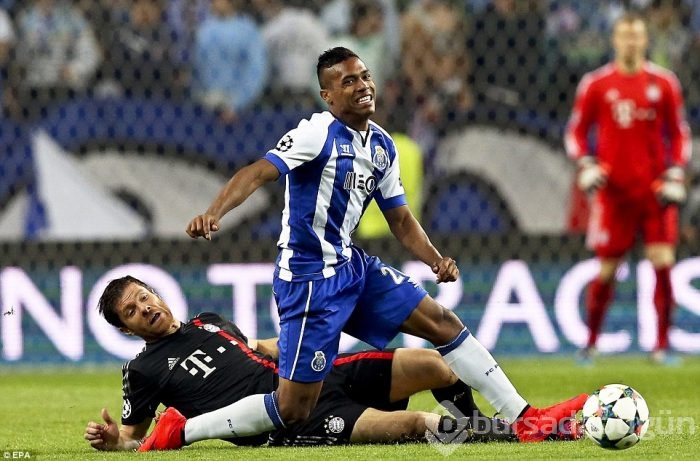 Bayern Münih Porto'ya direnemedi!