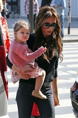 Minik moda ikonu Harper Beckham'ın en şık halleri