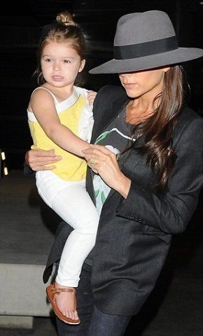 Minik moda ikonu Harper Beckham'ın en şık halleri
