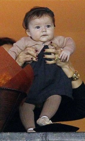 Minik moda ikonu Harper Beckham'ın en şık halleri