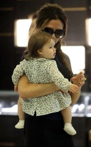 Minik moda ikonu Harper Beckham'ın en şık halleri