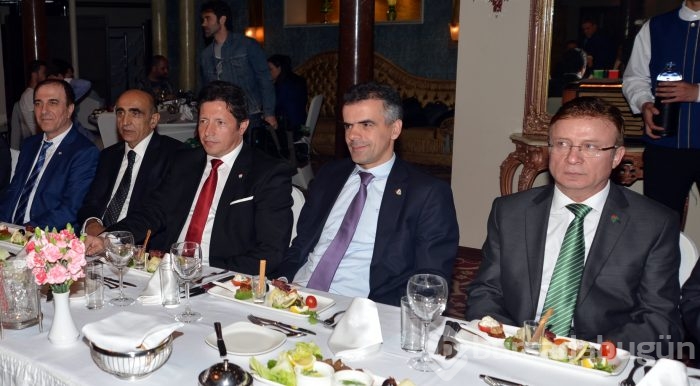 Kadir Şankaya'ya veda yemeği