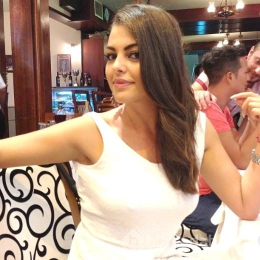 Sinem Umaş'ı tanıdınız mı?