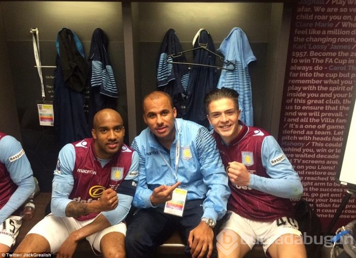 Aston Villa Liverpool'u kupanın dışına itti!
