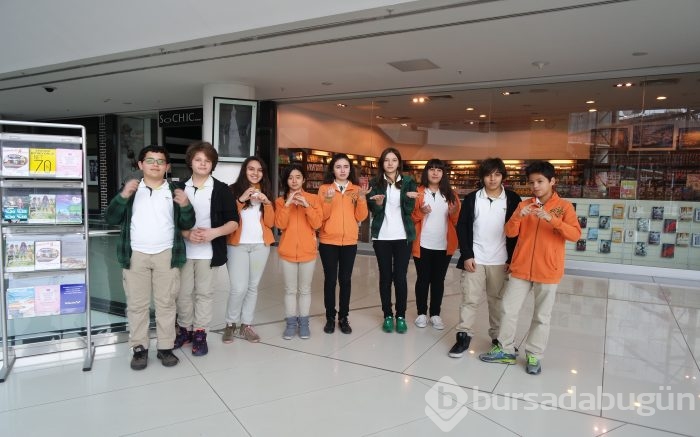 Doğa Koleji öğrencileri 'Sessizliğe Kulak Ver' dedi...