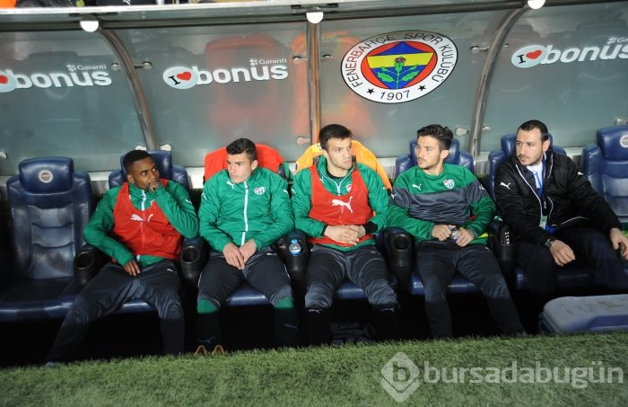 Timsah Hüseyin Göçek'e takıldı!