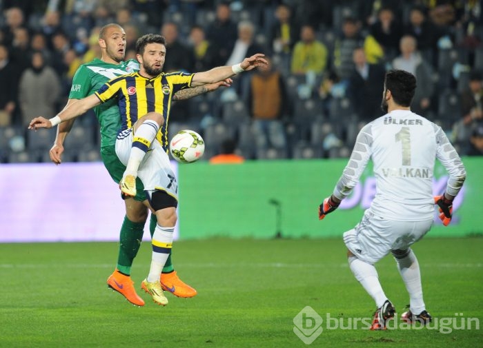 Timsah Hüseyin Göçek'e takıldı!