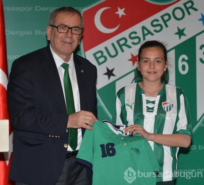 Bursaspor sevgisini kağıda döken minikler ödüllendirildi!